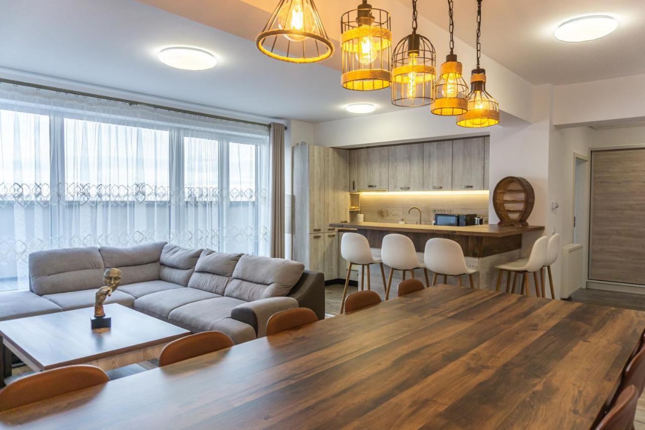 Koa - Sunset Penthouse Apartment Brasov Exterior photo
